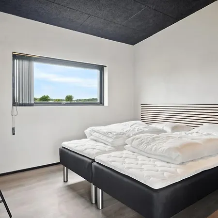 Anelle - 500m From The Sea By Interhome Børkop